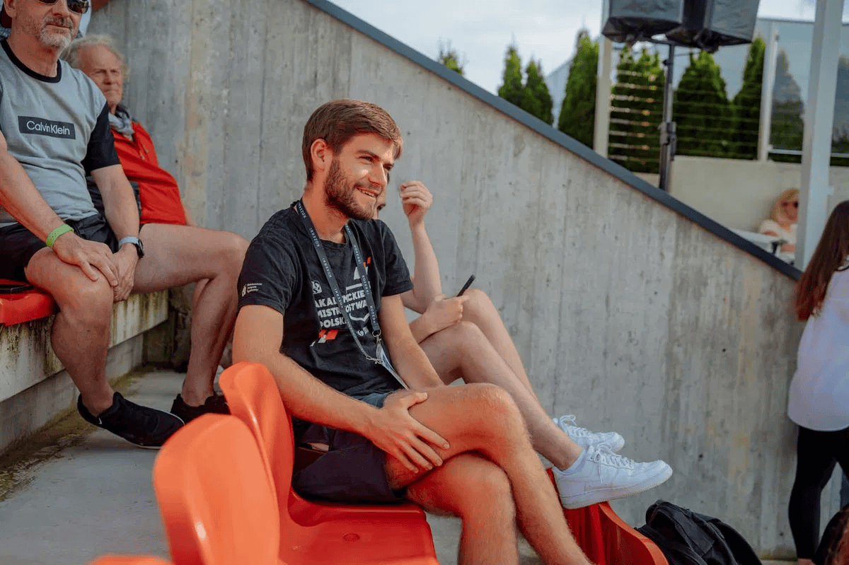 26岁知名网球记者不幸因病离世，多名球员记者解说发表悼念