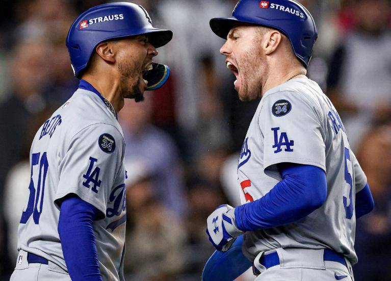 蓝色狂欢席卷洛杉矶，道奇两连冠，封神逆转奇迹铸就城市信仰